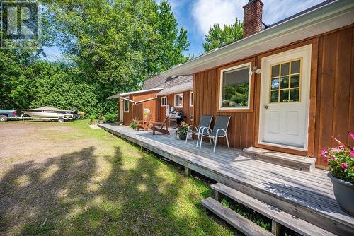 419 Devlin Lane, Laurentian Hills, ON - Outdoor With Exterior