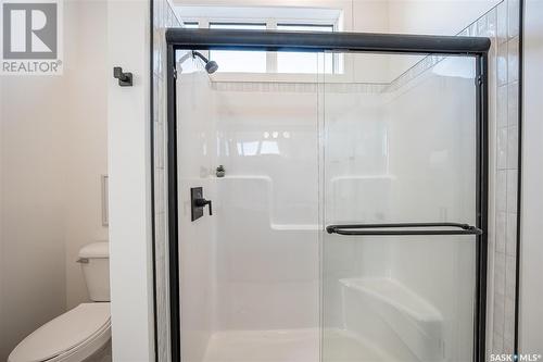 126 Taube Avenue, Saskatoon, SK - Indoor Photo Showing Bathroom