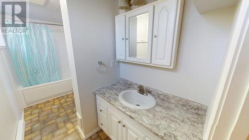 11008 101 Avenue, Fort St. John, BC - Indoor Photo Showing Bathroom