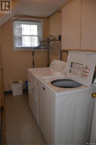 1183 Vincent Street, Bathurst, NB - Indoor Photo Showing Laundry Room