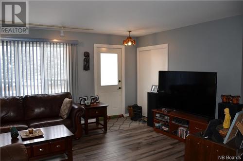 1183 Vincent Street, Bathurst, NB - Indoor Photo Showing Living Room