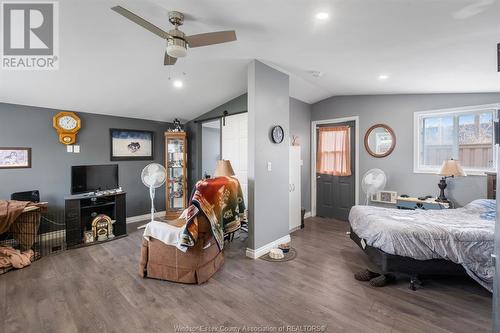 103 Erie, Kingsville, ON - Indoor Photo Showing Bedroom
