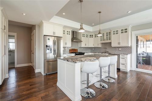 54 Stoney Creek Road, York, ON - Indoor Photo Showing Kitchen With Upgraded Kitchen