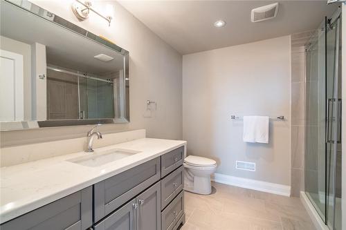 54 Stoney Creek Road, York, ON - Indoor Photo Showing Bathroom