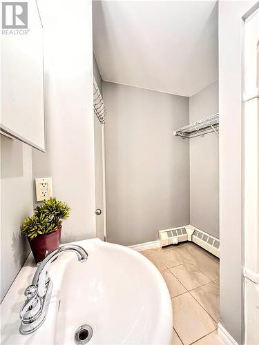 76 Kathleen Street, Sudbury, ON - Indoor Photo Showing Bathroom