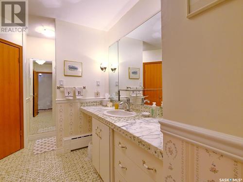 107 Jubilee Crescent, Rosetown, SK - Indoor Photo Showing Bathroom