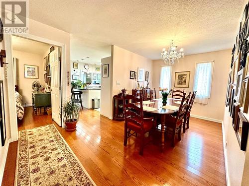 521 10Th Avenue Unit# 1, Keremeos, BC - Indoor Photo Showing Dining Room