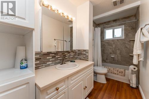 5465 Bendixon Road, Prince George, BC - Indoor Photo Showing Bathroom