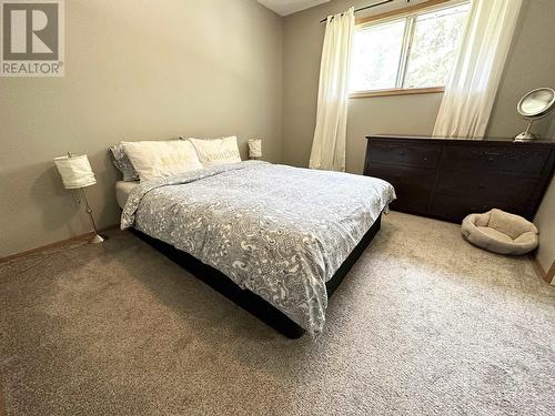 613 Centennial Drive, Mackenzie, BC - Indoor Photo Showing Bedroom