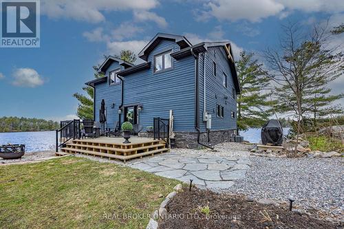 1044 Russells Lane, Gravenhurst, ON - Outdoor With Body Of Water
