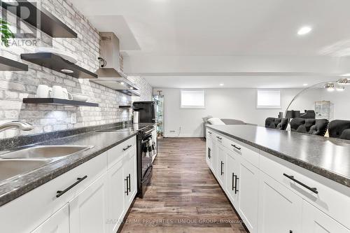 180 Hennessy St, Lambton Shores, ON - Indoor Photo Showing Kitchen