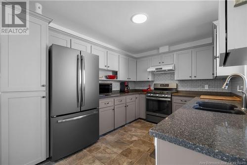 31 Patrick Street, Saint Andrews, NB - Indoor Photo Showing Kitchen