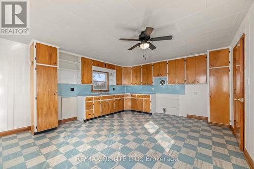 29 Crowe River Rd, Trent Hills, ON - Indoor Photo Showing Kitchen