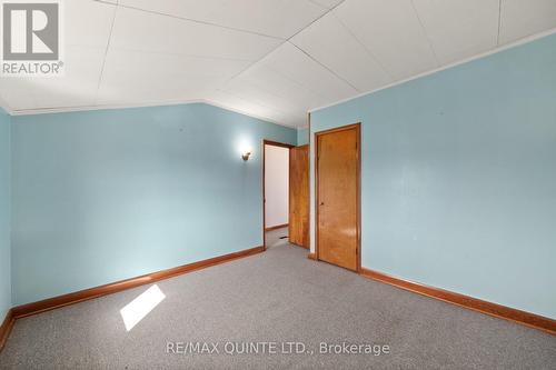 29 Crowe River Rd, Trent Hills, ON - Indoor Photo Showing Bedroom