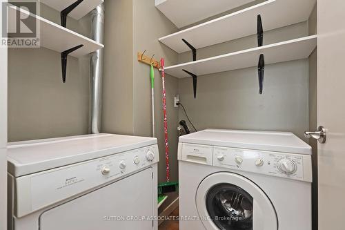 1609 - 1535 Lakeshore Road E, Mississauga, ON - Indoor Photo Showing Laundry Room