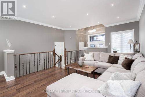38 Pappain Crescent, Brampton, ON - Indoor Photo Showing Living Room