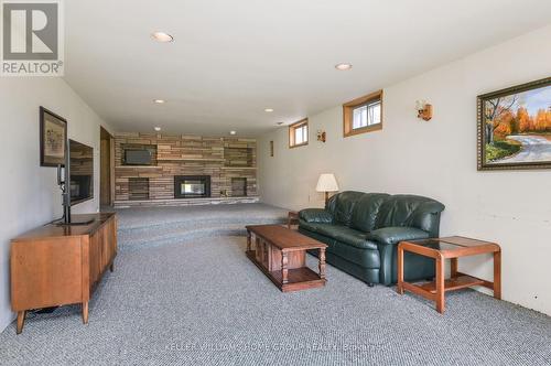 436470 4Th Line Line, Melancthon, ON - Indoor With Fireplace