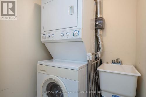 57 High Vista Drive, Oro-Medonte, ON - Indoor Photo Showing Laundry Room