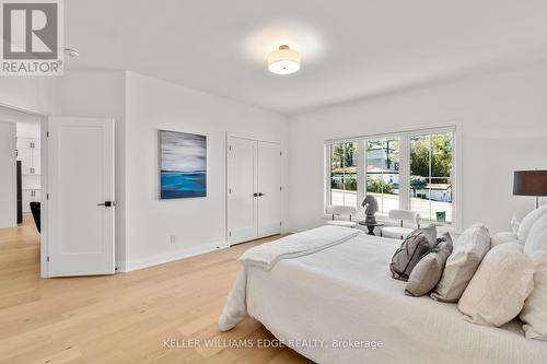 4 Santa Barbara Lane, Halton Hills, ON - Indoor Photo Showing Bedroom