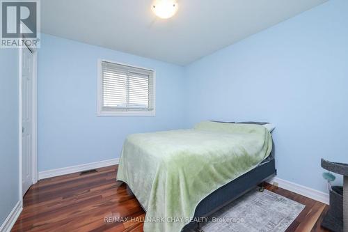 61 Doner St, New Tecumseth, ON - Indoor Photo Showing Bedroom