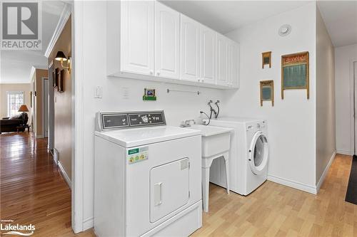 11 George Hunt Memorial Drive, Nobel, ON - Indoor Photo Showing Laundry Room