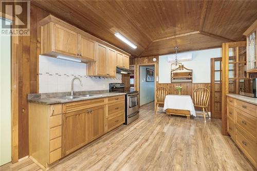 238 Seapoint Lane, Westport, ON - Indoor Photo Showing Kitchen