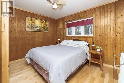 Bedroom 2 - 238 Seapoint Lane, Westport, ON - Indoor Photo Showing Bedroom