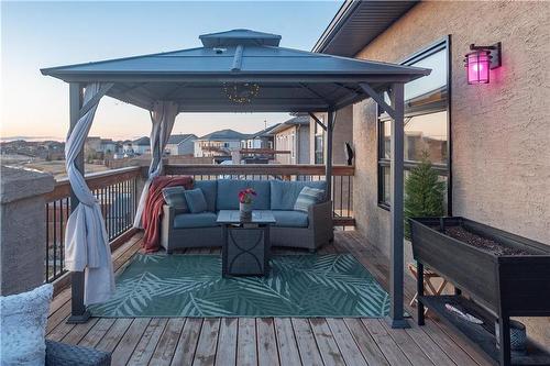 117 Breckenridge Drive, Niverville, MB - Outdoor With Deck Patio Veranda With Exterior