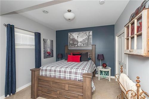 117 Breckenridge Drive, Niverville, MB - Indoor Photo Showing Bedroom