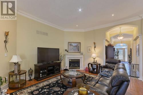 158 Legendary Trail, Whitchurch-Stouffville, ON - Indoor Photo Showing Living Room With Fireplace