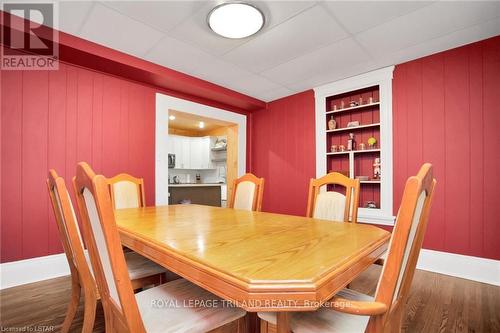 263 King Street, Southwest Middlesex, ON - Indoor Photo Showing Dining Room