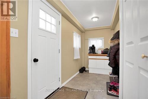 263 King Street, Southwest Middlesex, ON - Indoor Photo Showing Other Room