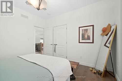 52 Dorchester Dr, Prince Edward County, ON - Indoor Photo Showing Bedroom