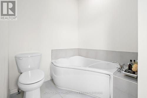 52 Dorchester Drive, Prince Edward County, ON - Indoor Photo Showing Bathroom