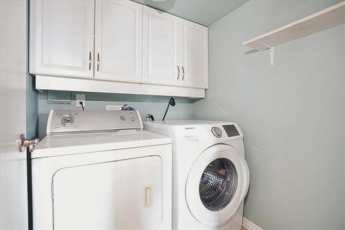 301 Frances Avenue|Unit #404, Stoney Creek, ON - Indoor Photo Showing Laundry Room