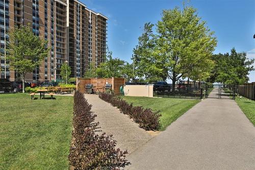 301 Frances Avenue|Unit #404, Stoney Creek, ON - Outdoor With Facade