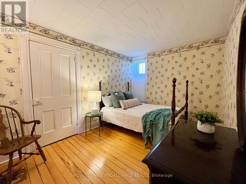 2035 Shannon Road, Tyendinaga, ON - Indoor Photo Showing Bedroom