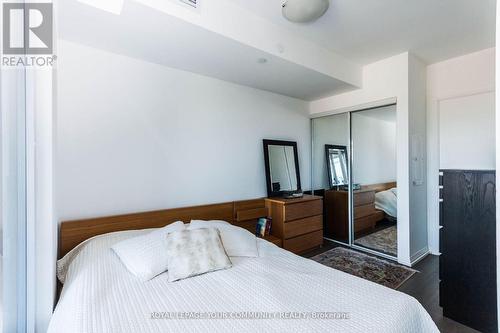 #403 -835 St. Clair Ave W, Toronto, ON - Indoor Photo Showing Bedroom
