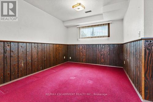 93 Richmond Street, Thorold, ON - Indoor Photo Showing Other Room