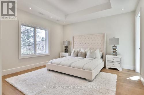 19 Humber Ridge Dr, Toronto, ON - Indoor Photo Showing Bedroom