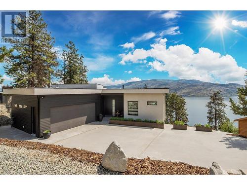 5843 Somerset Avenue, Peachland, BC - Outdoor