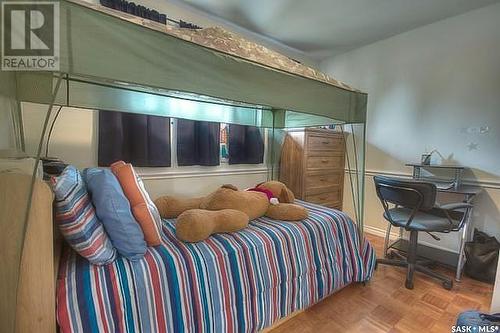 208 Wilson Crescent, Saskatoon, SK - Indoor Photo Showing Bedroom