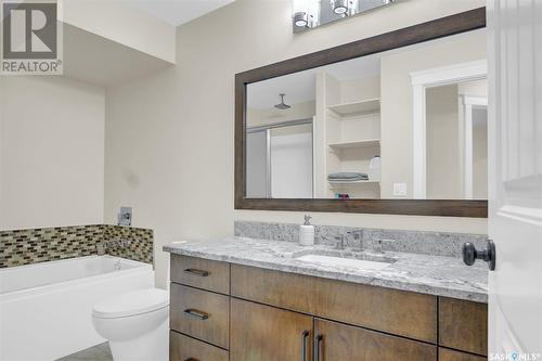 5417 Blake Crescent, Regina, SK - Indoor Photo Showing Bathroom