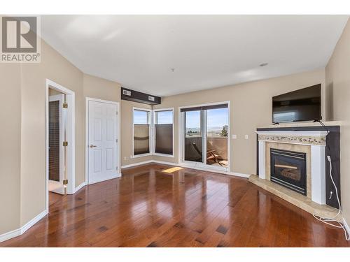 2388 Baron Road Unit# 310, Kelowna, BC - Indoor With Fireplace