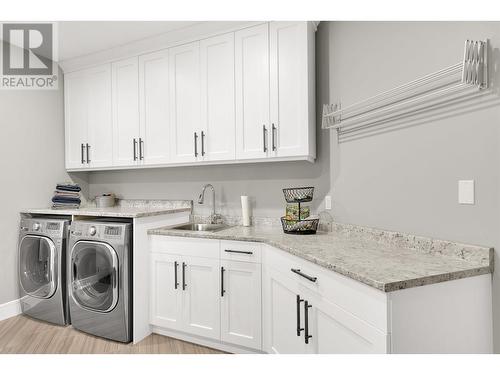 3210 Christopher Drive, Prince George, BC - Indoor Photo Showing Laundry Room