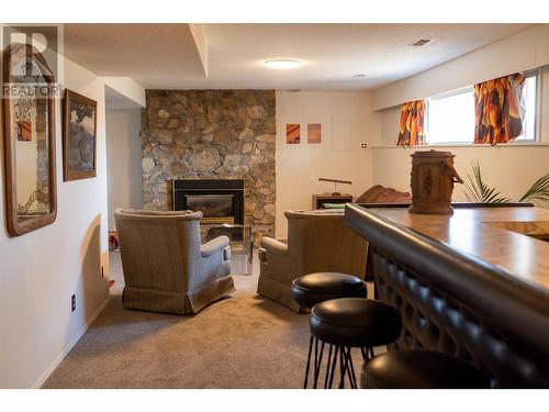 1738 Smithson Drive, Kelowna, BC - Indoor With Fireplace