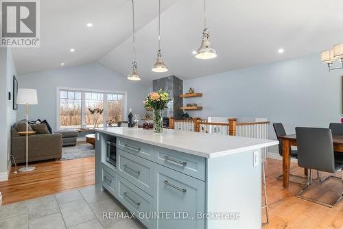 1647 Lakeside Dr, Prince Edward County, ON - Indoor Photo Showing Kitchen With Upgraded Kitchen