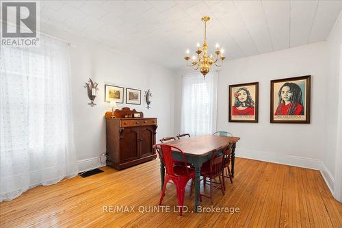 32 Queen Street, Prince Edward County, ON - Indoor Photo Showing Dining Room