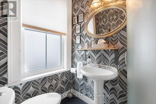 32 Queen Street, Prince Edward County, ON - Indoor Photo Showing Bathroom