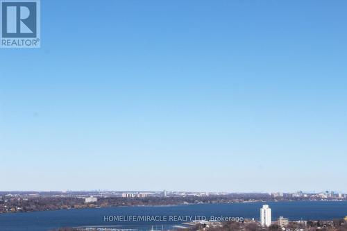 #2210 -15 Queen St, Hamilton, ON - Outdoor With View